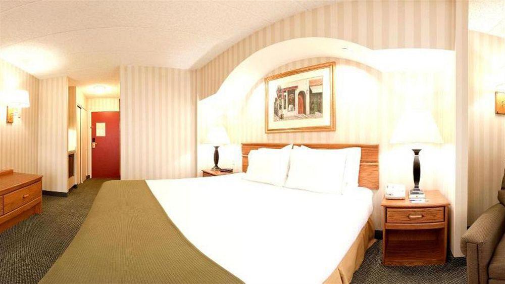 Holiday Inn Express Hotel & Suites Philadelphia - King Of Prussia By Ihg Kültér fotó